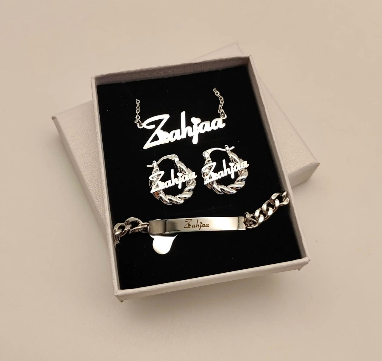 3 piece name jewelry set